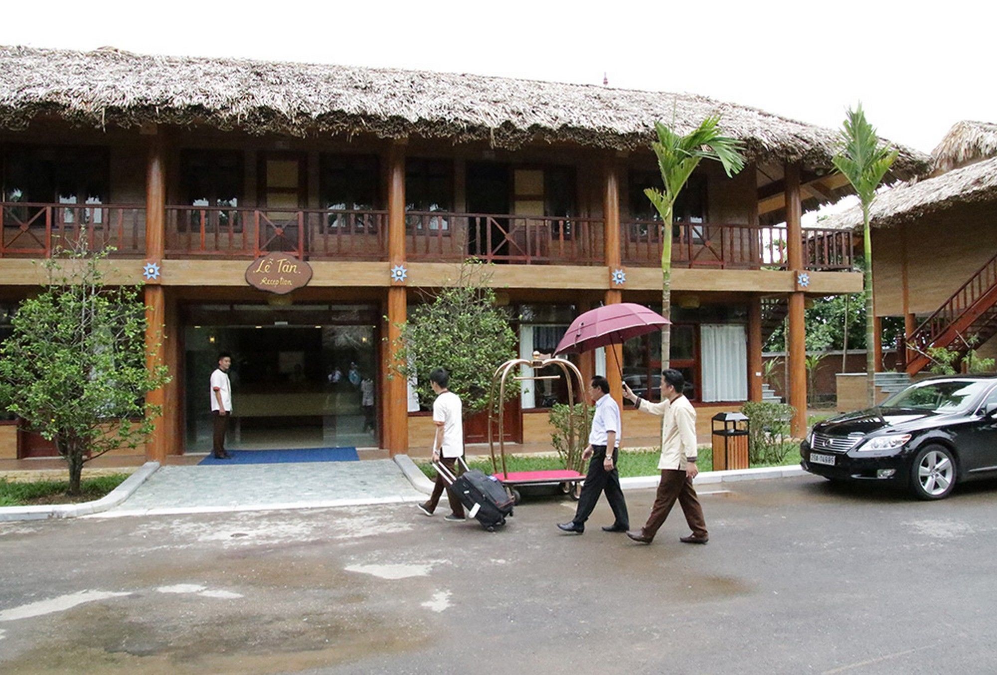 Hoa Binh Hotel Екстериор снимка